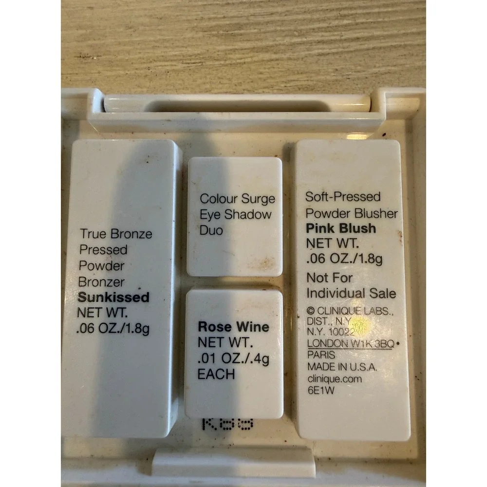 NWOB Clinique True Bronze Sunkissed Pressed Powder Bronzer Pink Blush Eye‎ Set